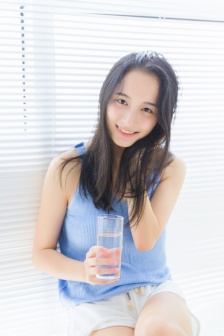 快穿女配冷静点杜了了